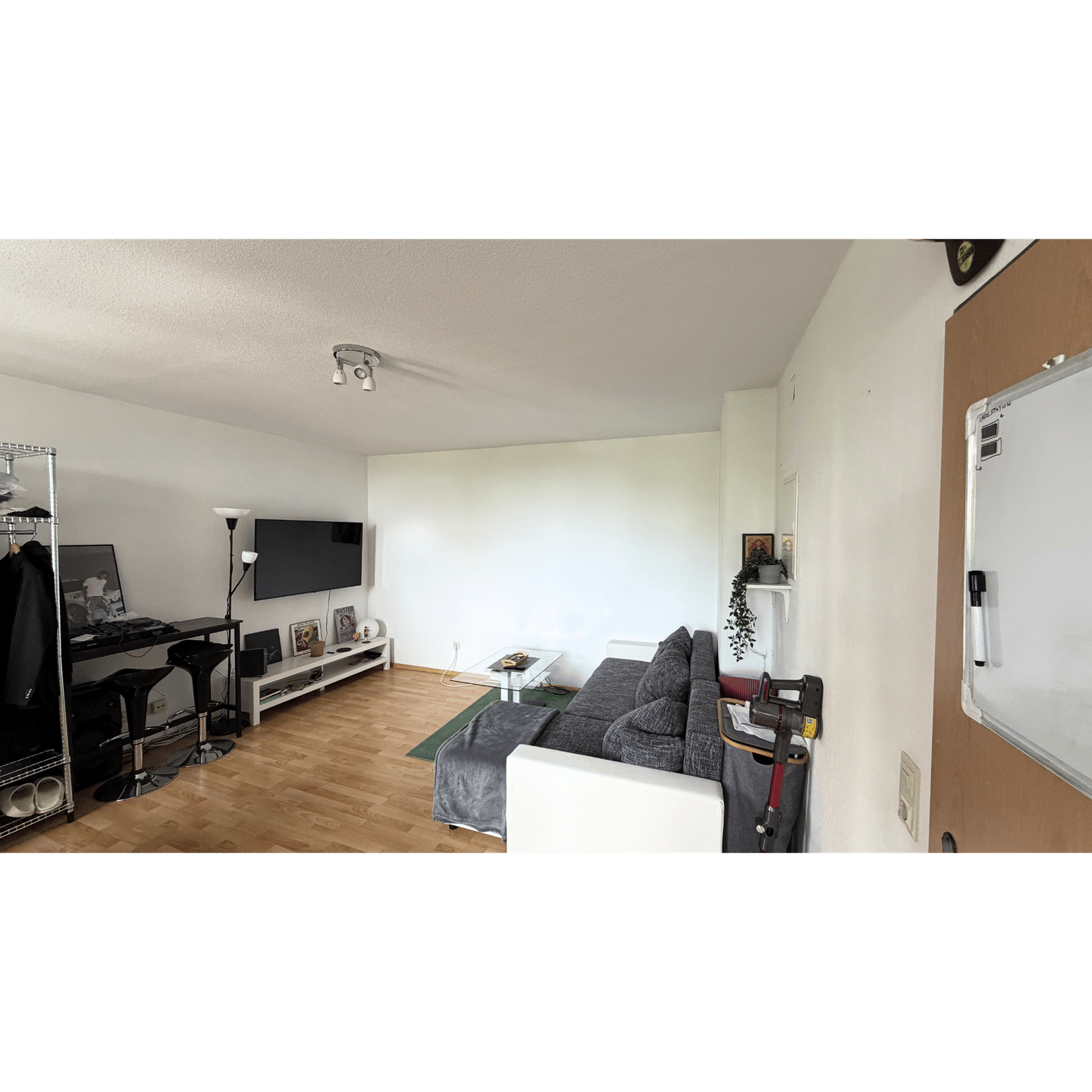 Helle 1,5-Zimmer-Wohnung in Ulm | 34 qm | Vollküche | Keller & Stellplatz