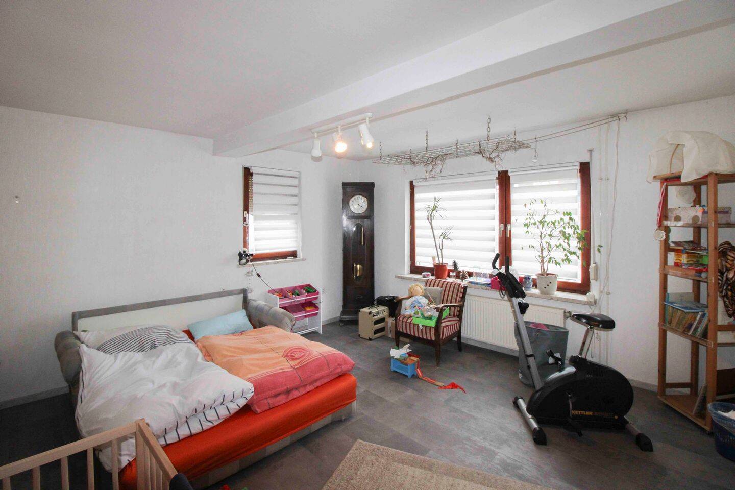 7-Zi.-Zuhause mit großem Garten inkl. zwei kleiner Nebengebäude – Dickenschied – Vorschaubild 7