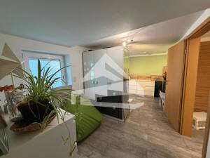 Große Wohnung zur Selbstnutzung & 3 Einheiten zur Vermietung in Euren! – 54294 Trier – Vorschaubild 8