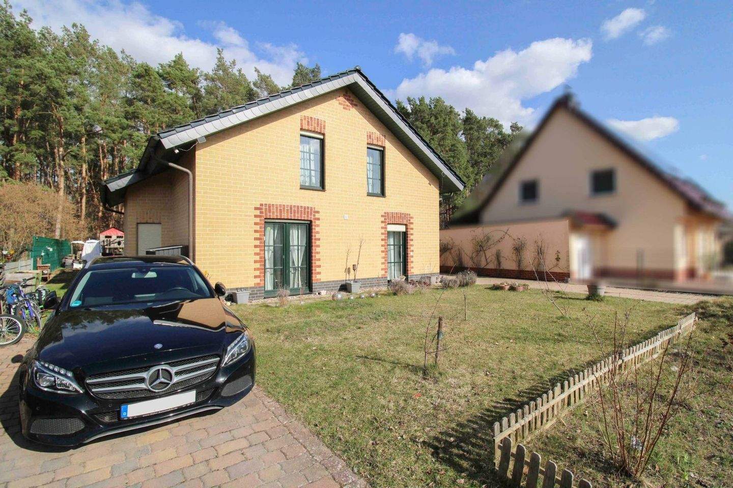 Exklusives Wohnen im Westhavelland - nachhaltig, stilvoll, naturnah – Rathenow – Bild 1 von 9