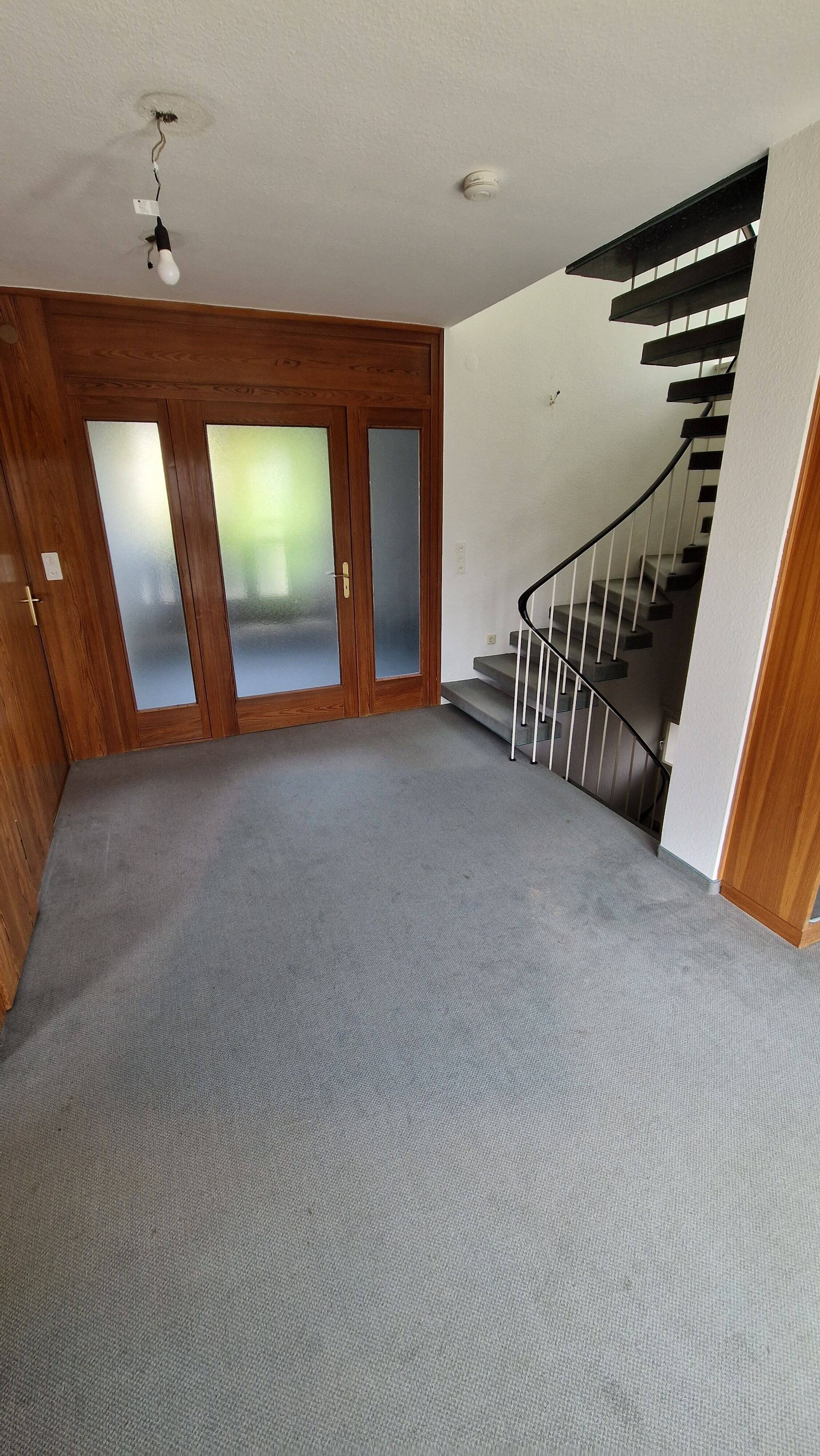 Haus mit parkähnlichem Grundstück zu vermieten – Nürnberg – Vorschaubild 9