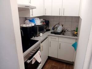 Schönes und ruhiges 1-Zimmer-Apartment mit separater Kochnische und Balkon mit Blick ins Grüne – 81479 München – Vorschaubild 3