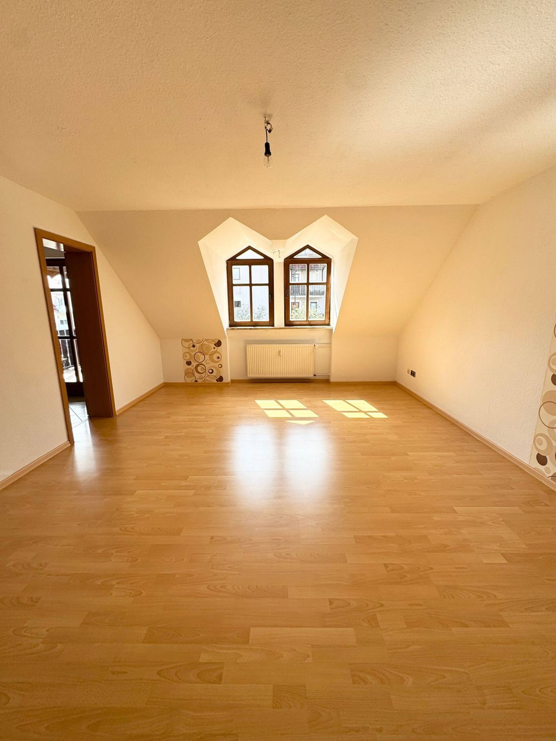 Dachgeschosswohnung in 91154 Roth mit 73 m² kaufen