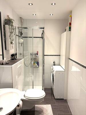 ++ Stylische 2-Zimmer-Wohnung mit Balkon & EBK in historischer Weberei ++ – 42897 Remscheid – Vorschaubild 6