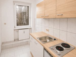 gemütliche 2-Zimmer-Wohnung mit EBK und Bad mit Dusche - ab sofort – 39112 Magdeburg – Vorschaubild 3