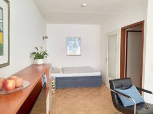Möbliertes Cityapartment, Nähe Brüsseler Str. mit Aufzug , Haltestelle Friesenplatz gut zu erreichen – 50672 Köln – Vorschaubild 7