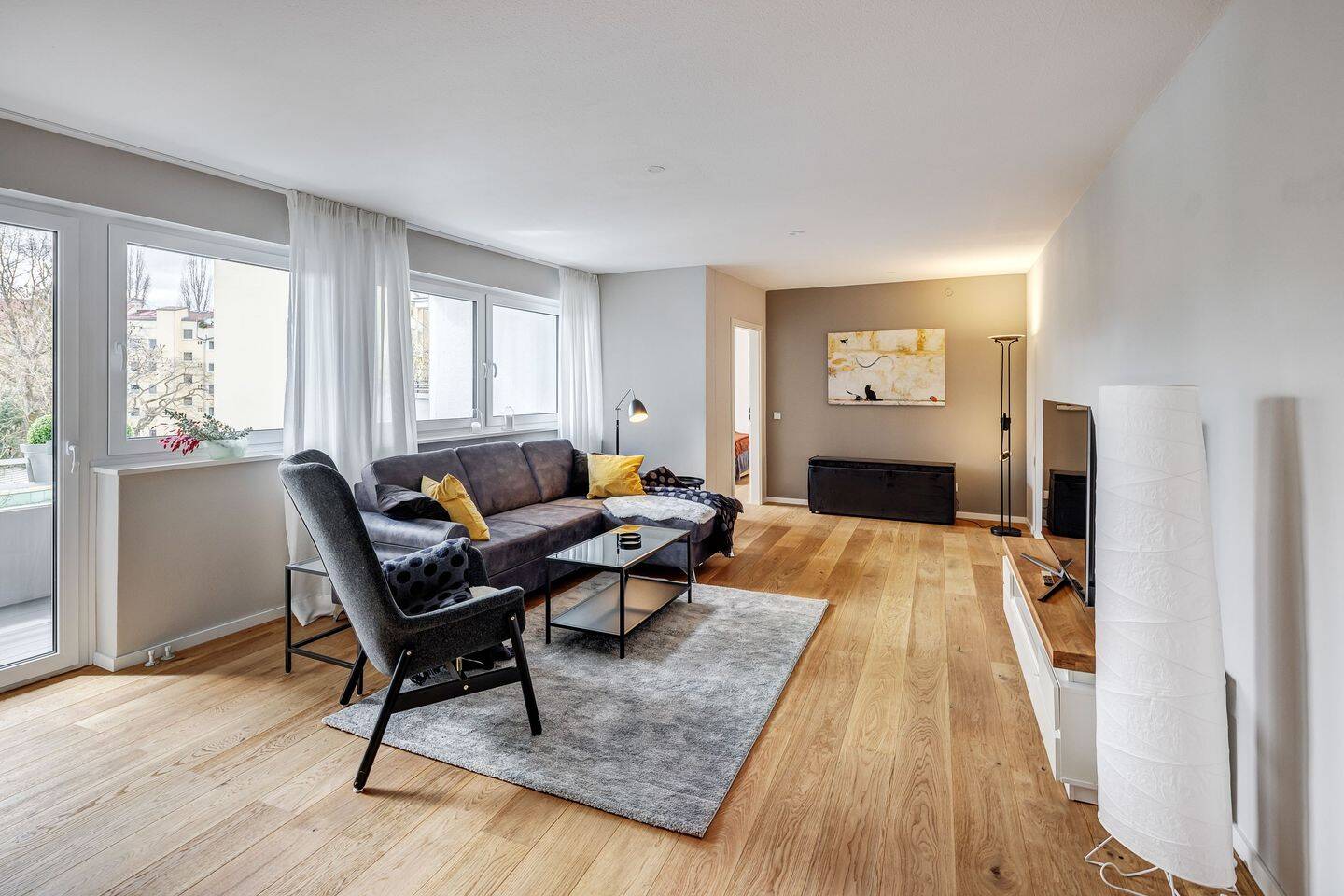 Au: Exklusive, möblierte Wohnung mit großzügigem Balkon - bald frei – München – Vorschaubild 6