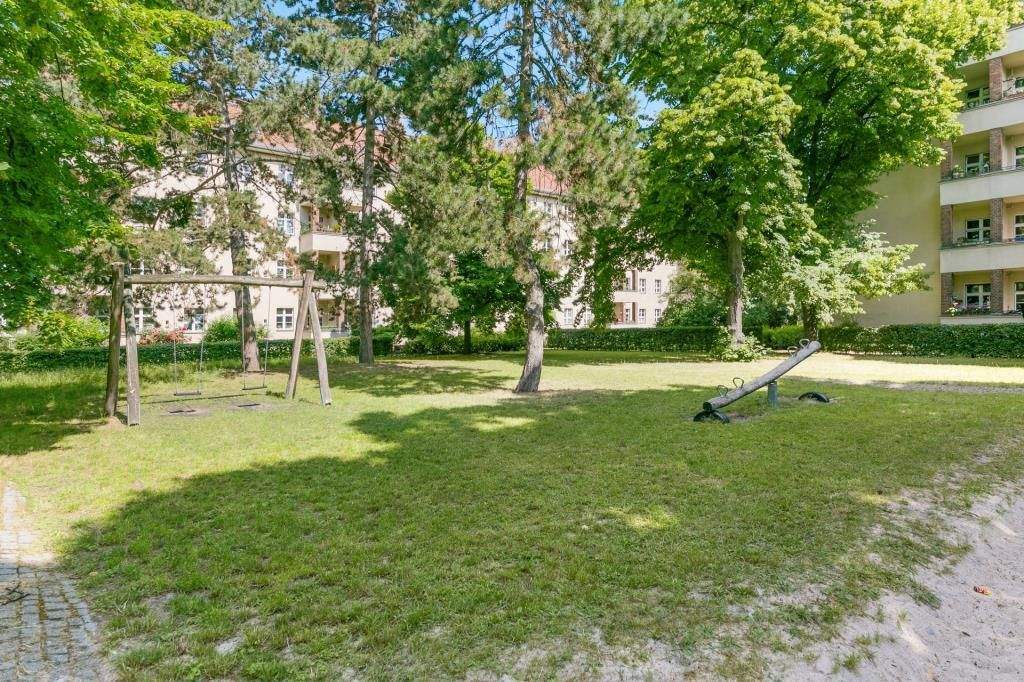 Vermietete Charmante Altbau-Wohnung mit 2-Zimmer in ruhiger, guter Lage in Prenzlauer Berg – Berlin – Vorschaubild 3