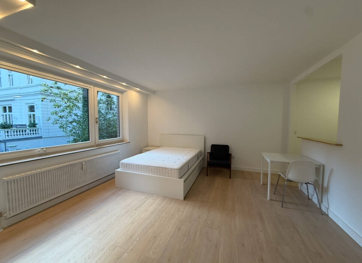 Exklusive Wohnung mit Pool & Sauna in direkter Alsternähe – Hamburg – Vorschaubild 5