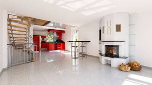Privates Refugium mit Galerie, Kamin und eingewachsenem Garten – 60435 Frankfurt am Main – Vorschaubild 3