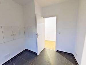 Geräumige 3-Zimmer-Wohnung mit BALKON und Tageslichtbad – 33649 Bielefeld – Vorschaubild 9