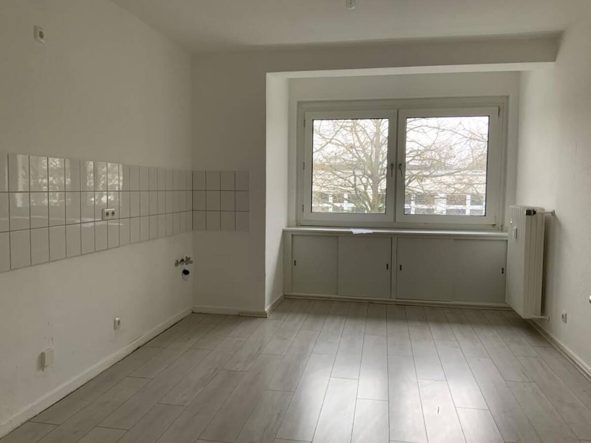 Attraktive 2-Zimmer-Etagenwohnung in Gelsenkirchen ideal für abwechslungsreiches Wohnen – 45888 Gelsenkirchen – Bild 1 von 9