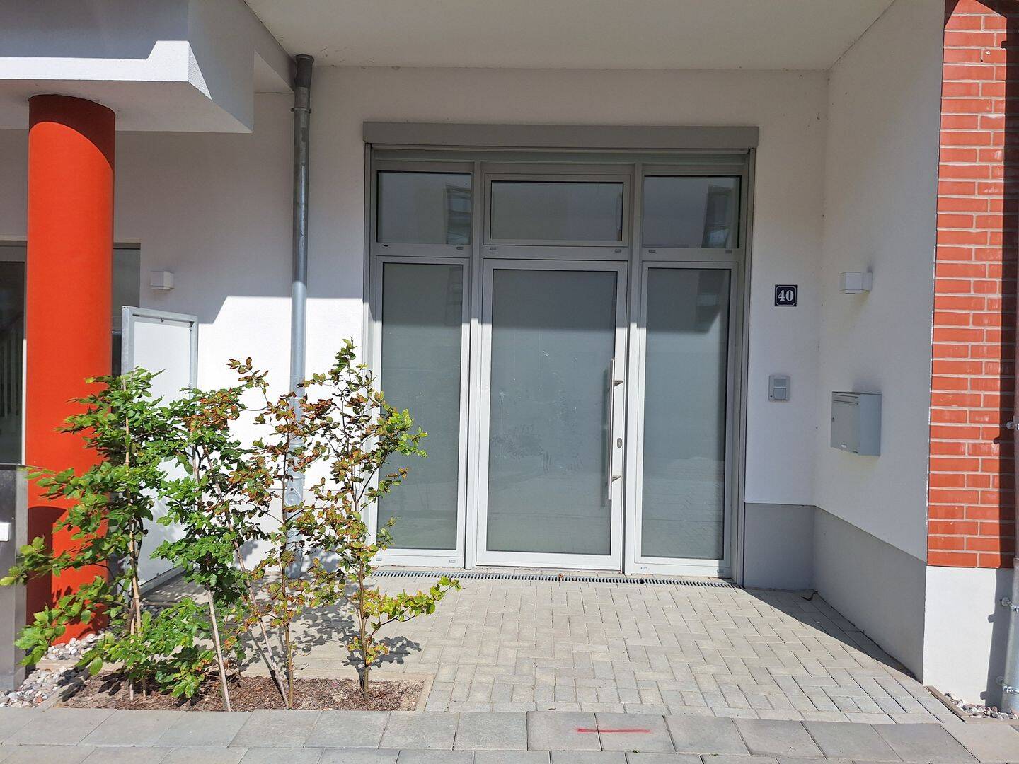 Sommeraktion - Büro in der eigenen Wohnung? - 4-Zi.-ETW mit TG-Stellplatz in Zentrumsnähe