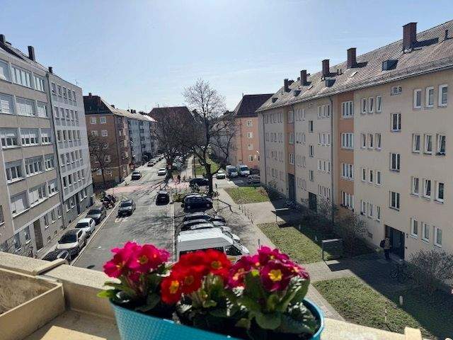 Ihr neues 3-Zimmer-Familiendomicil in sehr gepflegtem Umfeld – Nürnberg – Vorschaubild 2