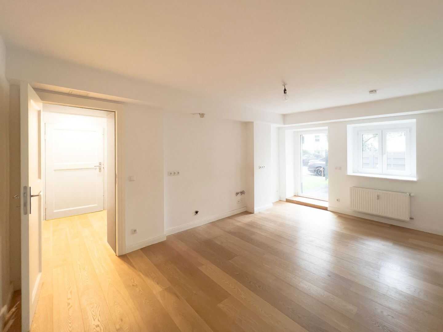 Sofortbezug! Sanierte Erdgeschosswohnung mit Terrasse und Garten im begehrten Feuerbachkiez – Berlin – Vorschaubild 4