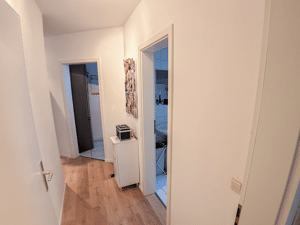 Charmante 2-Zimmer-Wohnung mit Balkon in Pasing – 81241 München – Vorschaubild 3