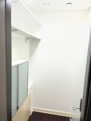 Helle 3-Zimmer-Wohnung mit großzügigem Wohn-/Essbereich und modernem Grundriss – 22587 Hamburg – Vorschaubild 4