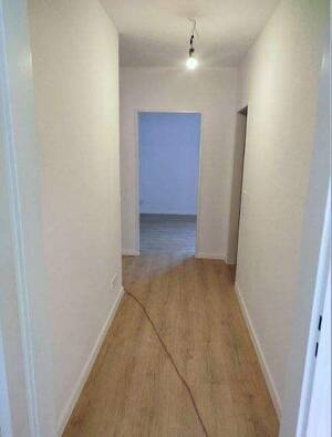 Interesse? Hübsche Zwei-Zimmer-Wohnung mit Balkon – 90765 Fürth – Vorschaubild 2