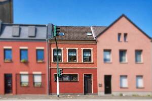 Krefeld-Uerdingen! Hübsches Altbau-Stadthaus mit historischer Rotklinkerfassade und sonnigem Garten! – 47829 Krefeld – Vorschaubild 2