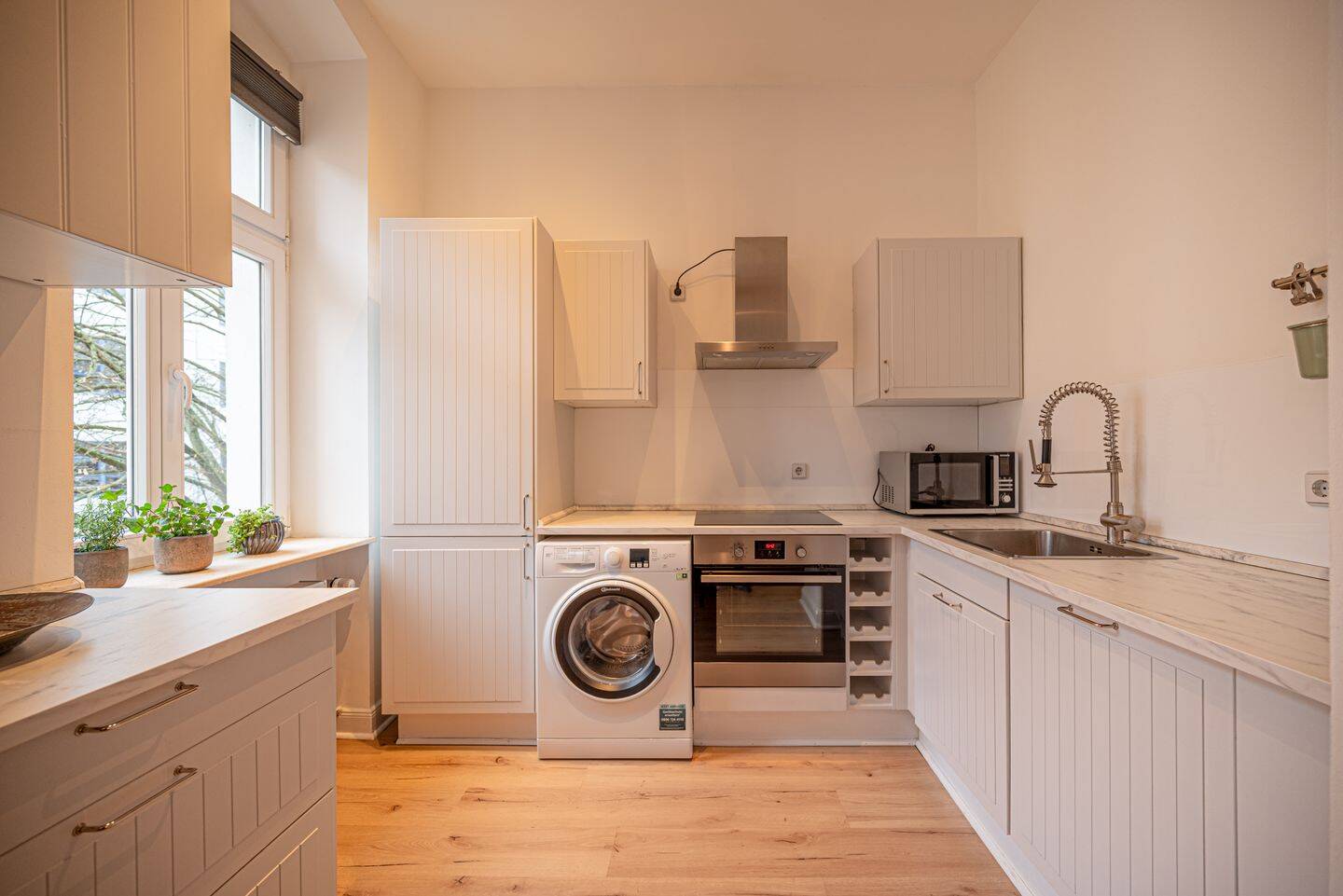 ?? Stilvoll wohnen am Schillerpark - hochwertig sanierte 2-Zi.-Altbauwohnung mit direktem Parkblick – Berlin – Vorschaubild 6