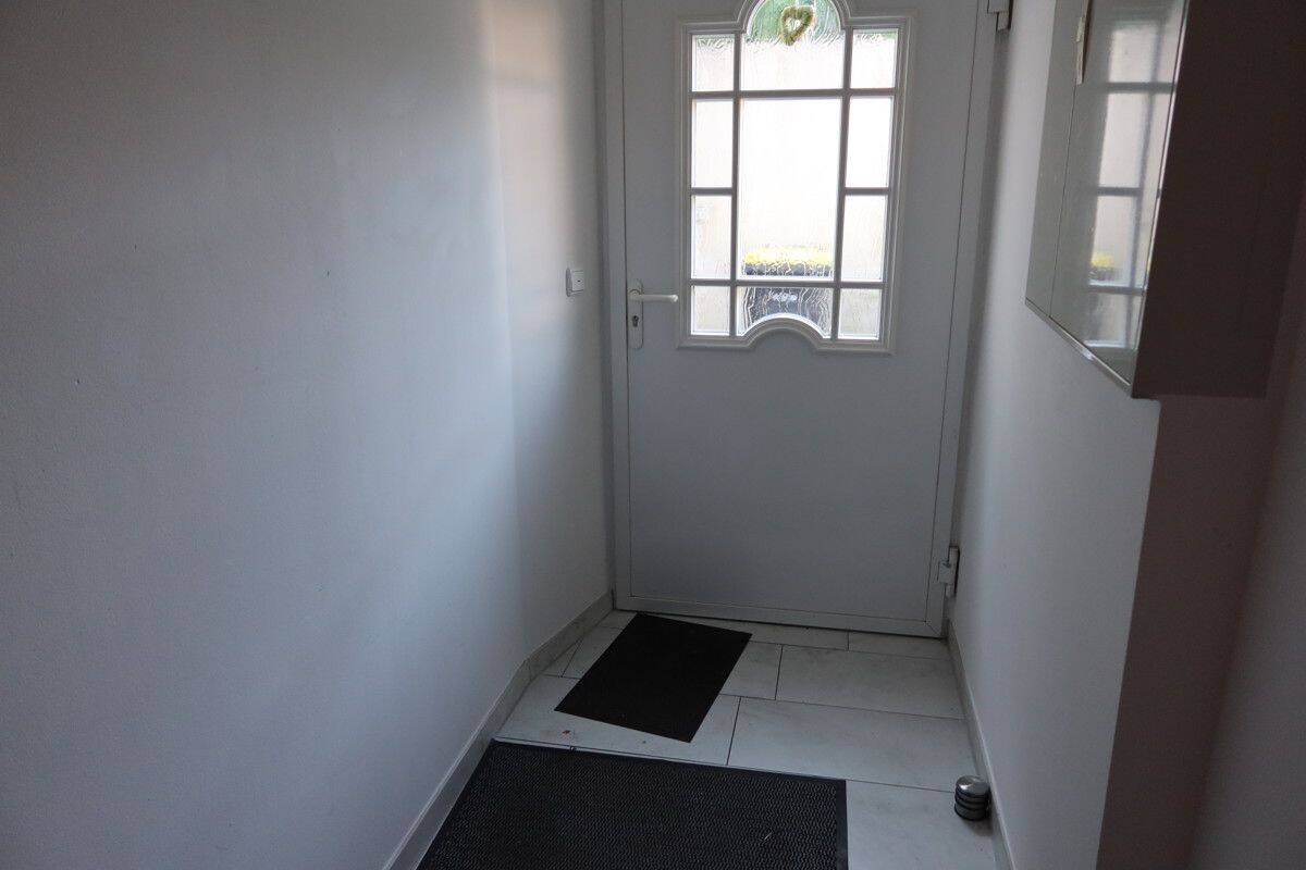 Reduziert! Große Doppelhaushälfte mit Einliegerwohnung im DG – Oberkotzau – Vorschaubild 7