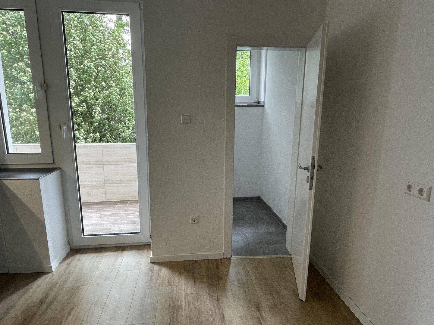 Innenstadt Ost am Westfalenpark: 3,5-Zi.-Wohnung mit Südwestbalkon und Küche! – Dortmund – Vorschaubild 8