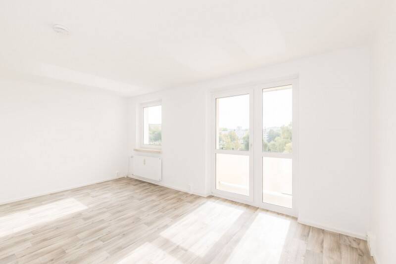 Direkt am Wasser / Modernes Bad / Balkon – Chemnitz – Vorschaubild 5