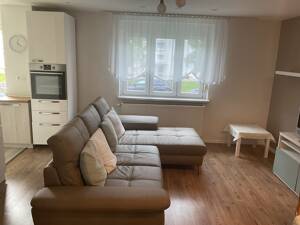 Charmante 4-Raum-Eigentumswohnung im Erdgeschoss - Ihr neues Zuhause wartet! – 6130 Halle (Saale) – Vorschaubild 4