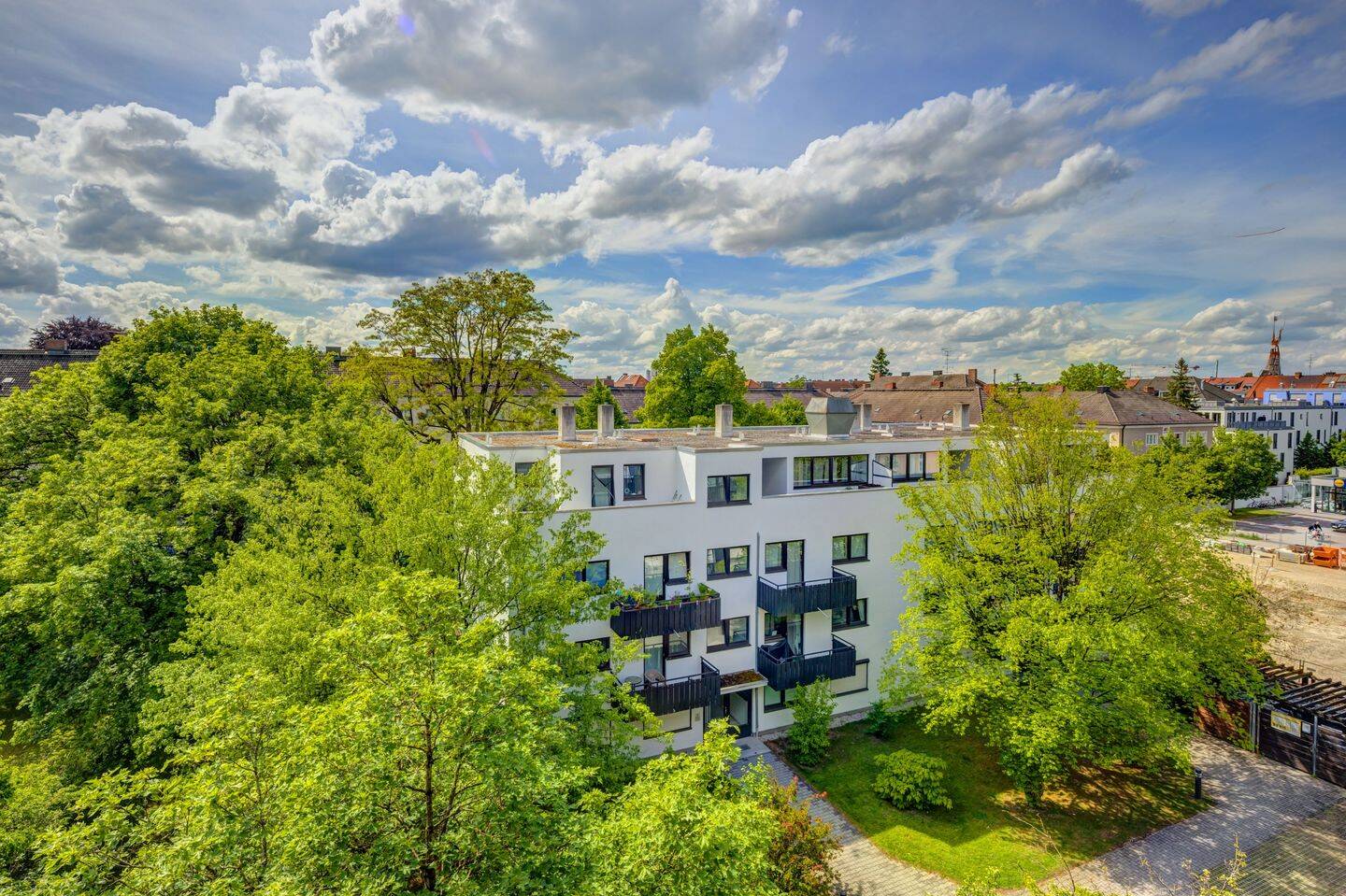 Milbertshofen: Sonniges 1-Zimmer-Apartment zentral dennoch ruhig – München – Vorschaubild 7