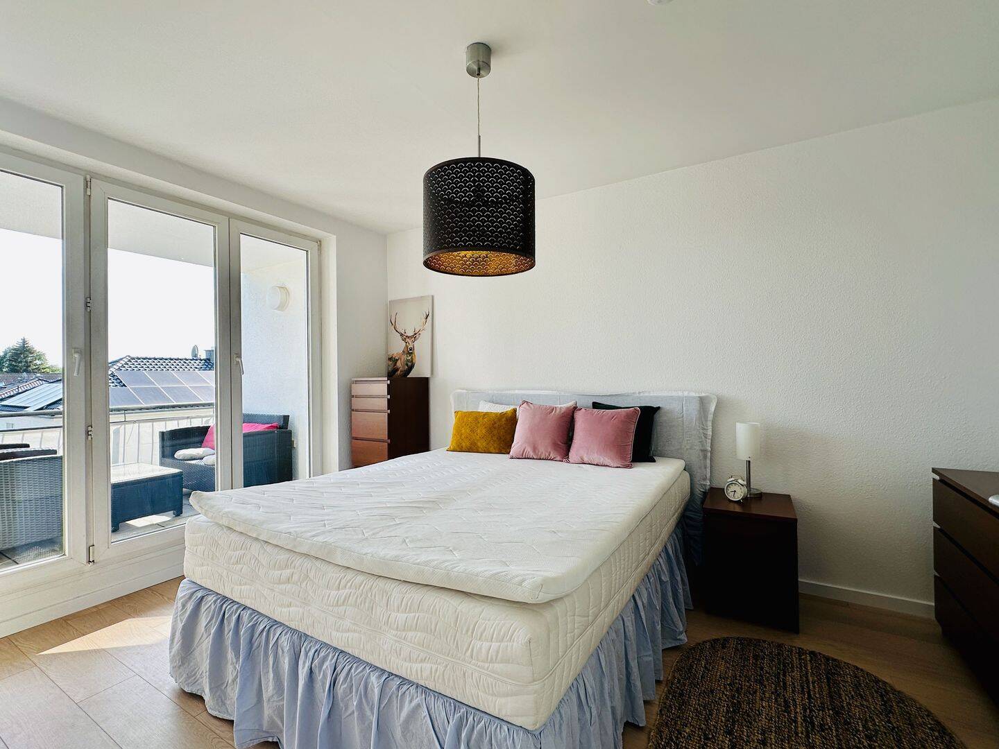 möbliert 3-Zi in Pankow + Tiefgarage - mindestens 1 max. 2 Jahre | Wannen-Bad | EBK | Balkon | LIFT – Berlin – Vorschaubild 6
