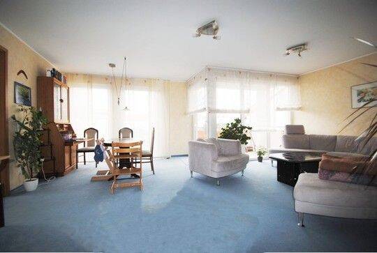 Großzügige 5-Zimmer-Wohnung (118 m²) mit Südwest-Balkon und Weitblick in Bad Vilbel-Dortelweil – Bad Vilbel – Vorschaubild 4