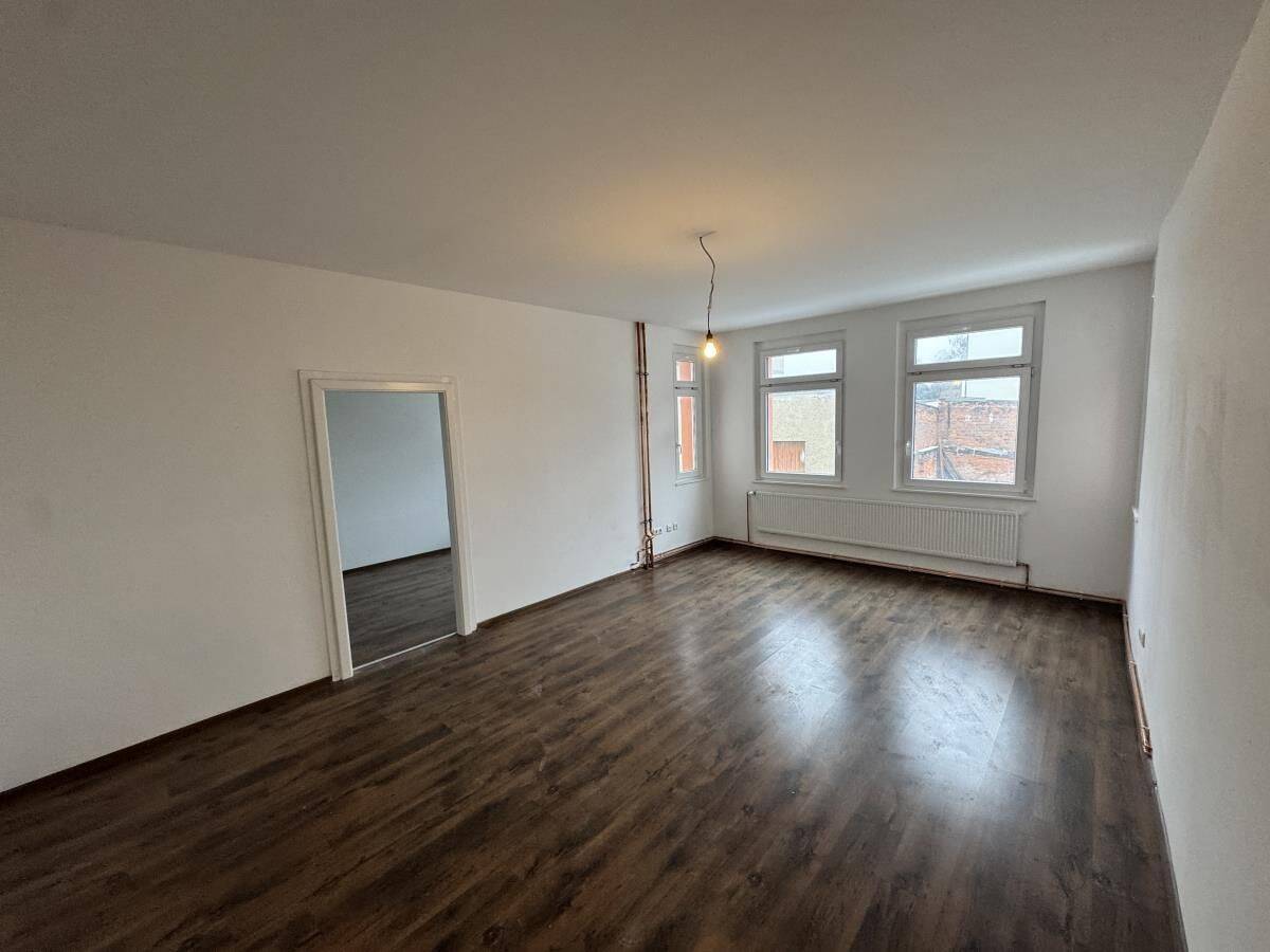 Ihr neues Zuhause in Magdeburg Südost - Helle und großzügige Wohnung! – 39122 Magdeburg – Bild 1 von 8