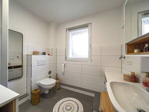 Kleine, modernisierte 2-Zimmer-Eigentumswohnung in City-Nähe – 26135 Oldenburg – Vorschaubild 7