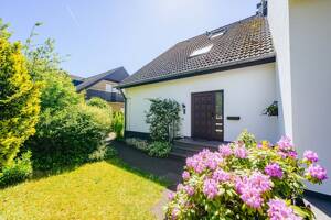 Mit Garten, Garage & Einbauküche - moderne Maisonettewohnung – 33649 Bielefeld – Vorschaubild 3