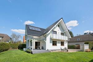 Autark & effizient - Hochwertiges Passivhaus mit intelligenter Energietechnik