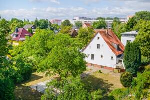 Einfamilienhaus mit Vollkeller und Garage auf großzügigem Grundstück – 12683 Berlin – Vorschaubild 4