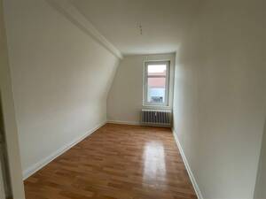 Charmante Altbauwohnung in zentraler Lage von Hude! – 27798 Hude (Oldenburg) – Vorschaubild 6