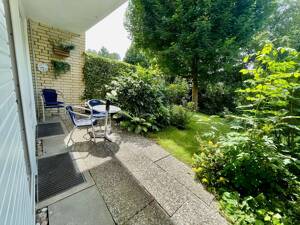 Vollmöbliert - Teilsanierte Terrassenwohnung an parkähnlichem Garten – 22559 Hamburg – Vorschaubild 4