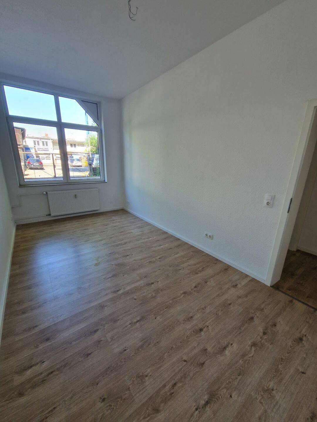 Barrierefrei mit kleiner Terrasse und bodentiefer Dusche! – Magdeburg – Vorschaubild 4