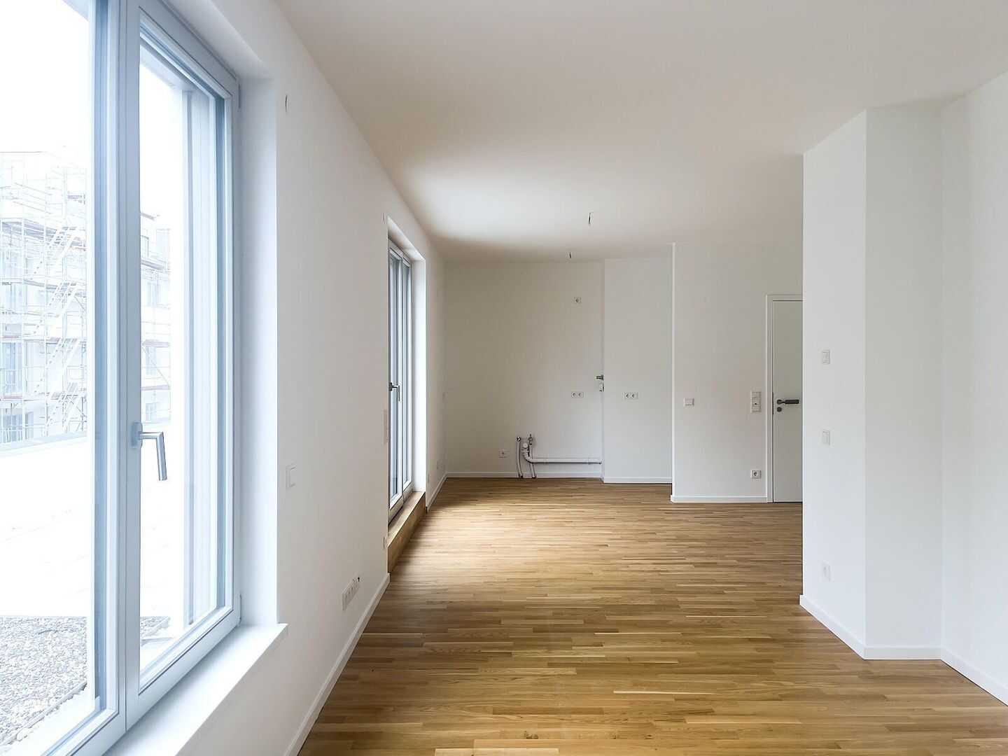 Sofort einziehen: 2-Zimmer-DG * Süd-Terrasse * 3D Rundgang – Berlin – Vorschaubild 2