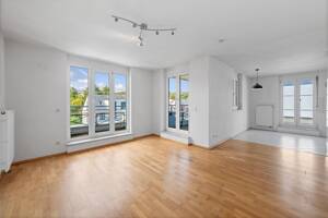 Drei Zimmer. Drei Außenbereiche. Ganz oben. Besonderes Wohnen am Riedberg - sofort verfügbar – 60438 Frankfurt am Main – Vorschaubild 7