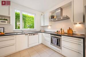 Riedberg: hochwertige DHH mit 168 m², 6 Zimmern, Garten, Garage und Energieklasse A – 60438 Frankfurt am Main – Vorschaubild 4