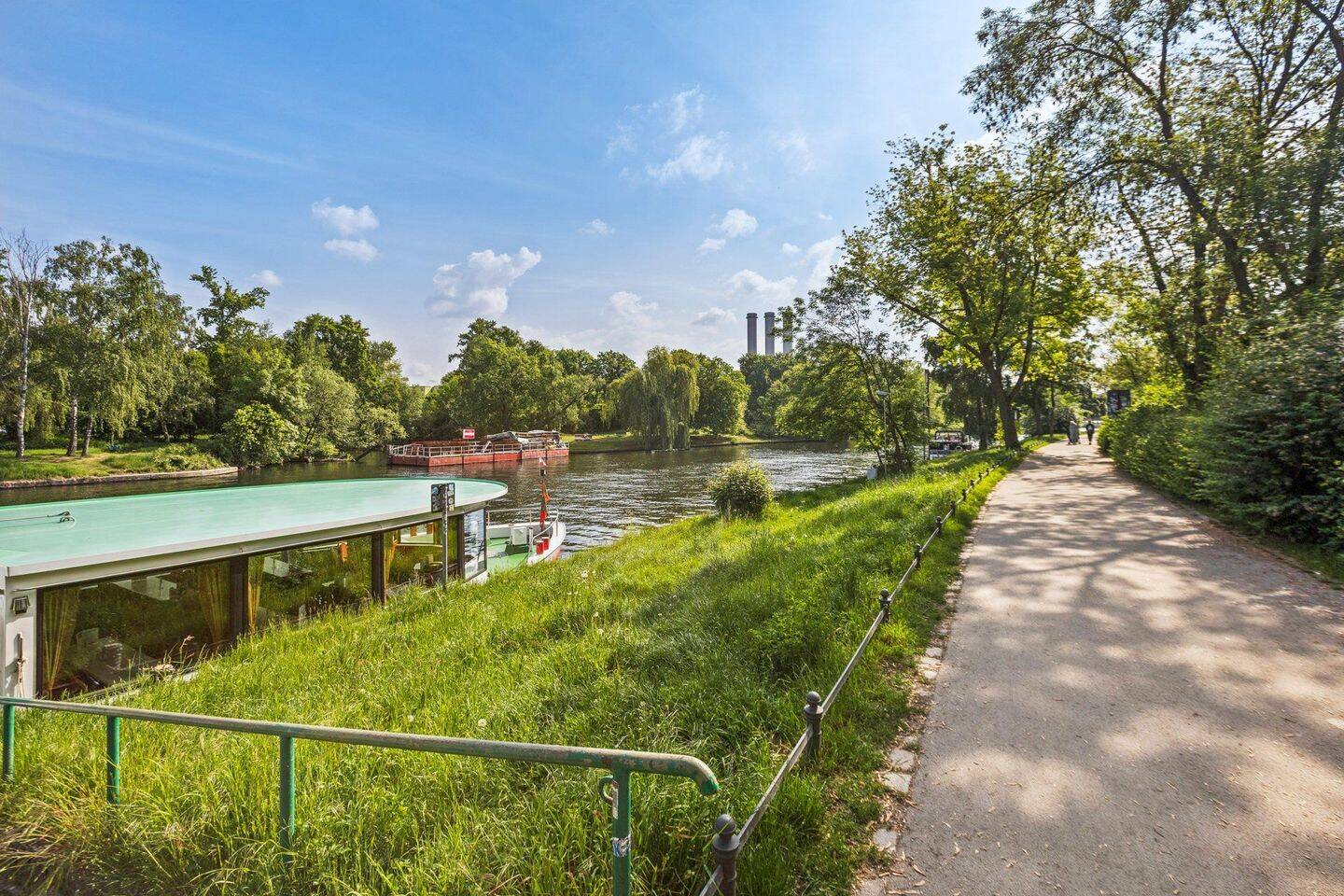 Stuck, Stil und Wasserlage - Wohnen am Schloss Charlottenburg – Berlin – Vorschaubild 2