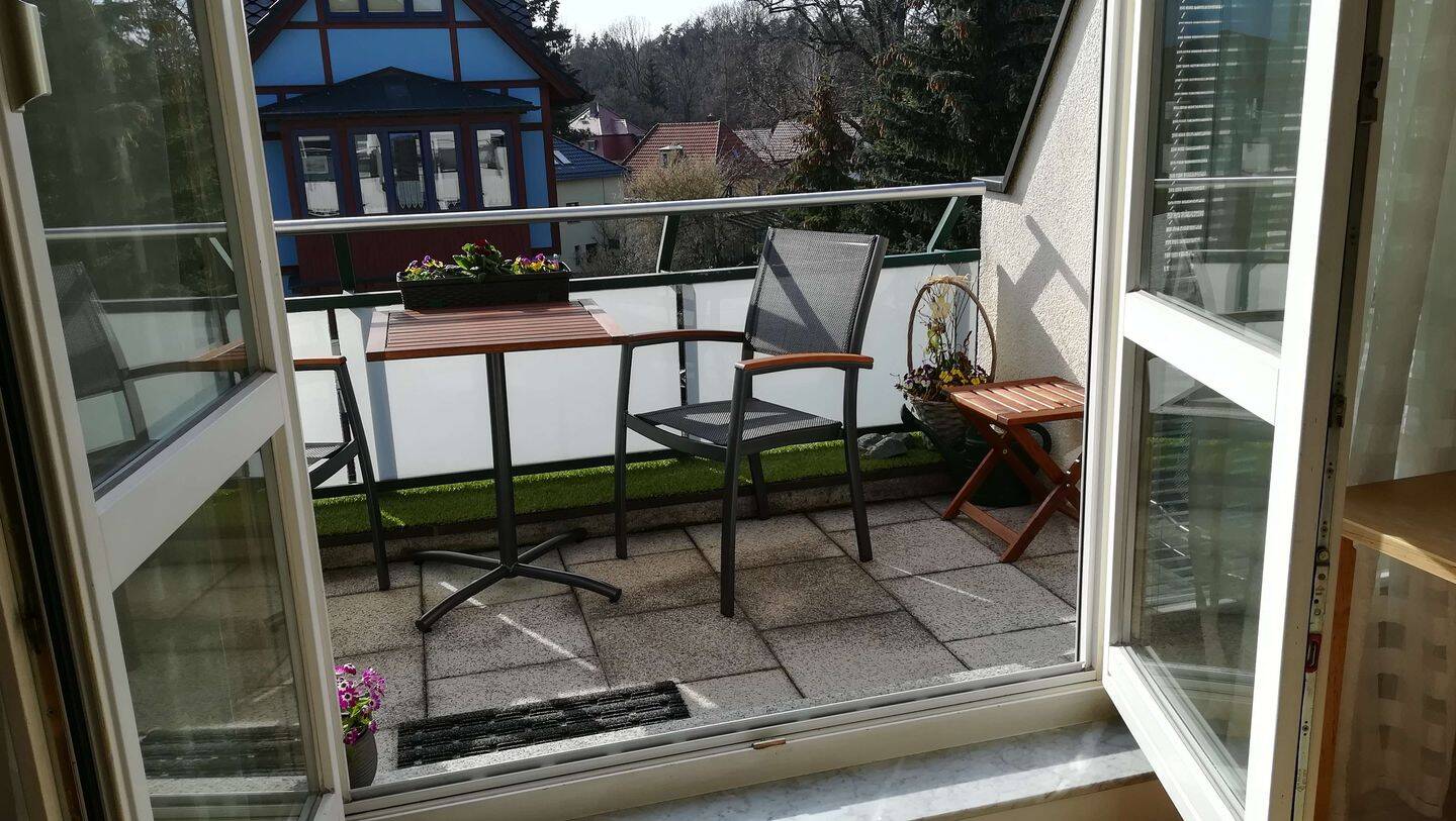 "DAS EXCLUSIVE WOHNAMBIENTE mit den 7 PLUSPUNKTEN + VIDEO v. d. WOHNUNG – Dresden – Vorschaubild 2