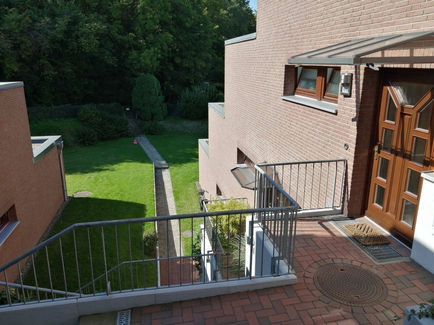 PRIVATVERKAUF provisionsfrei, „Traumhafte 4 Zi.-Wohnung in 21465 Wentorf bei Hamburg“ – Wentorf bei Hamburg – Vorschaubild 2