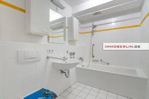IMMOBERLIN.DE - Helle Wohnung mit Loggia & Lift an der Spree – 12459 Berlin – Vorschaubild 6