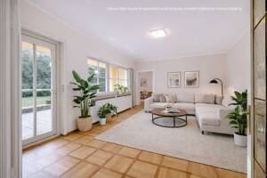 AIGNER - Rarität in Bestlage: Historische Villa mit Garten und Außenpool im Blumenviertel – 81377 München – Vorschaubild 2