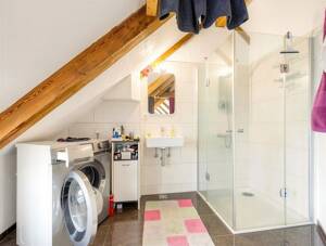 Charmante Dachgeschosswohnung in bester Altstadtlage in Regensburg zum Kauf! – 93047 Regensburg – Vorschaubild 3