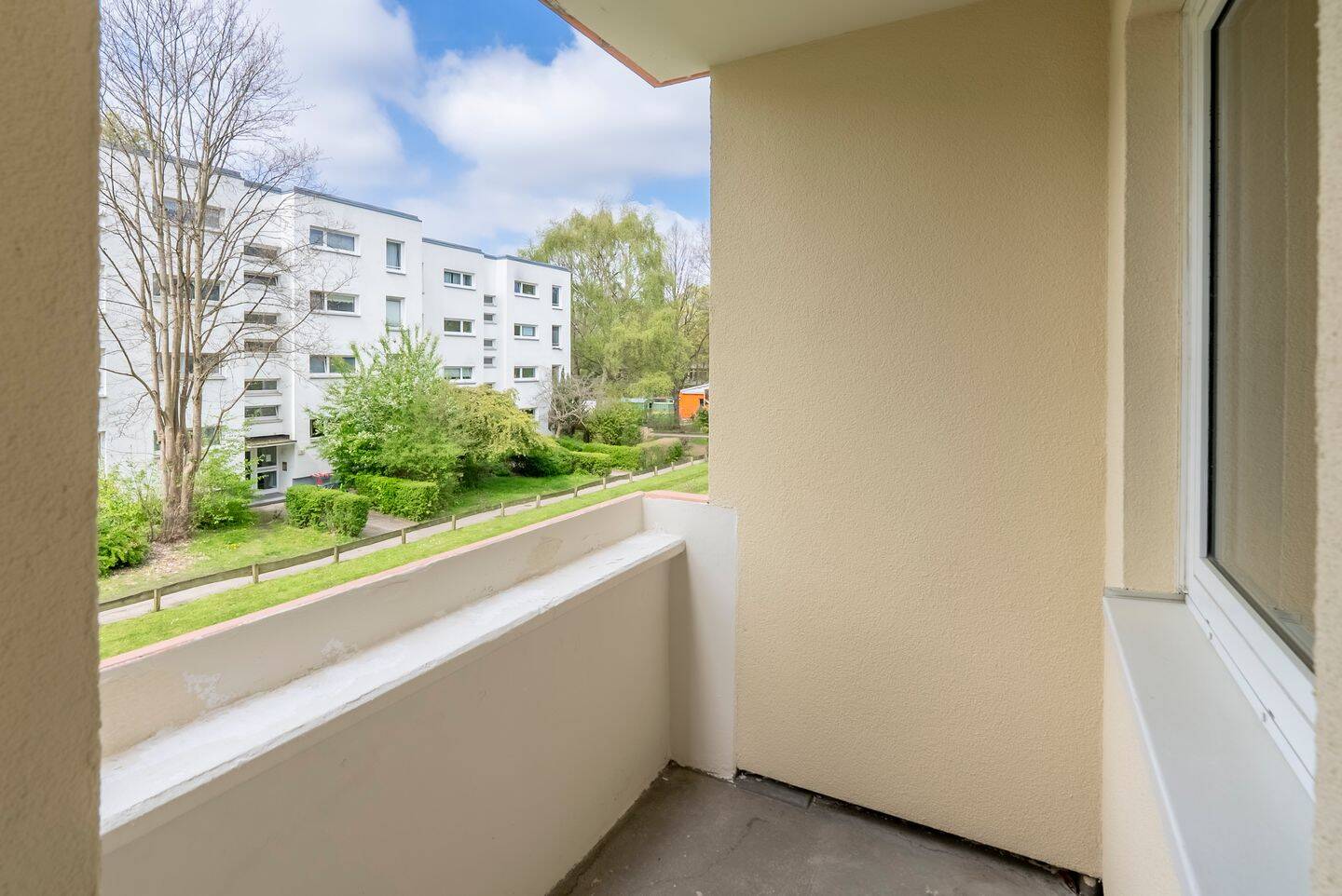 HUMMELSBÜTTEL: ERSTBEZUG 3 ZIMMER MIT BALKON – Hamburg – Vorschaubild 3