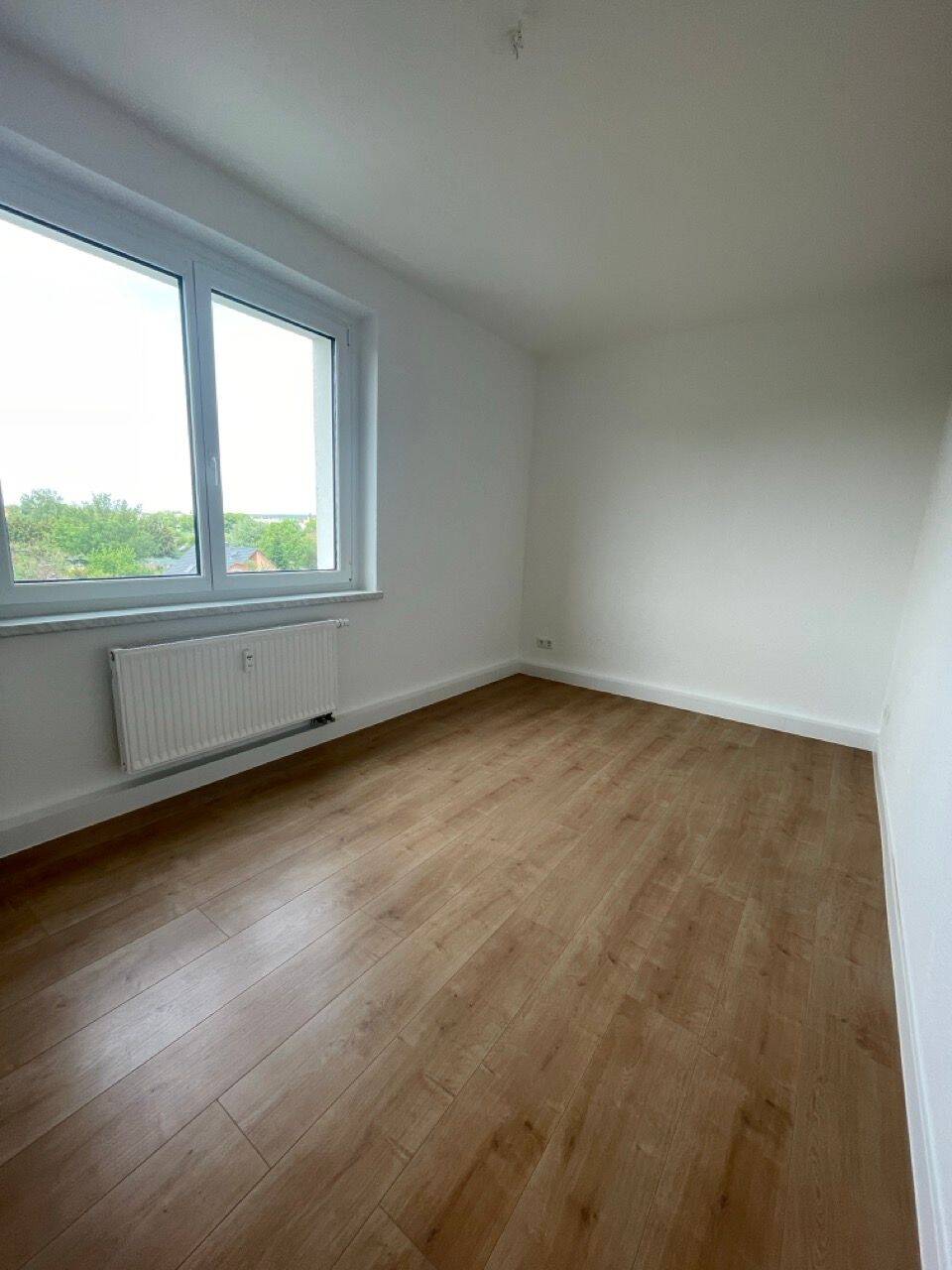 3-Zimmer mit Garage und Einbauküche – Dresden – Vorschaubild 8